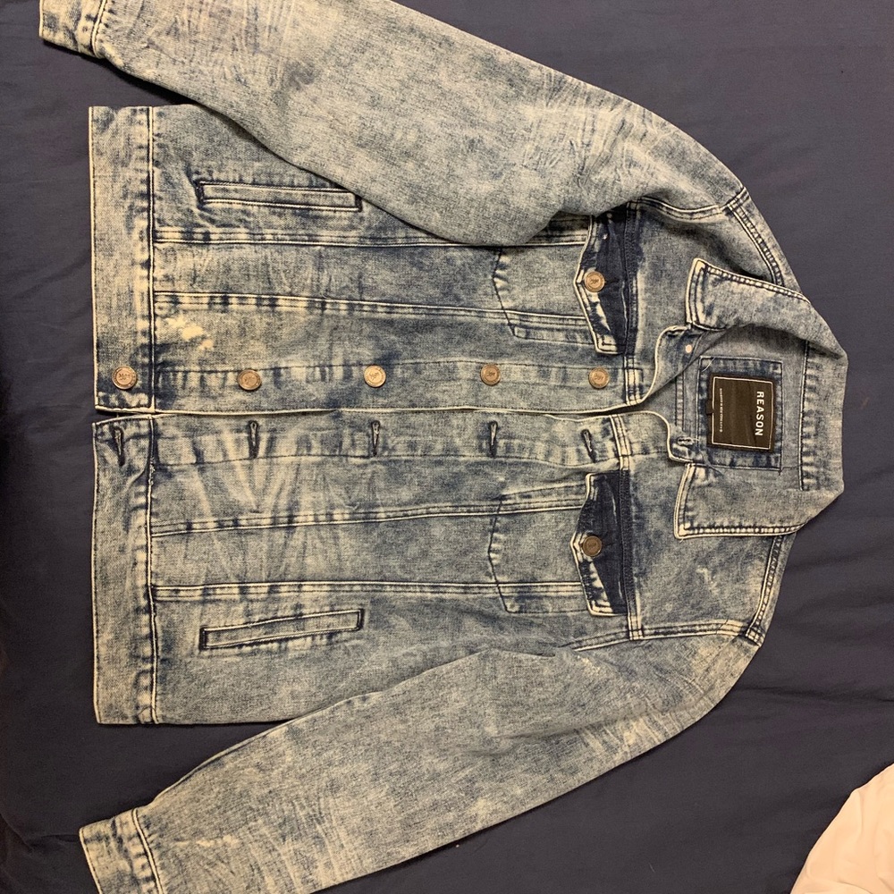 Reason Clothing Light Blue Denim Jacket. Size L.